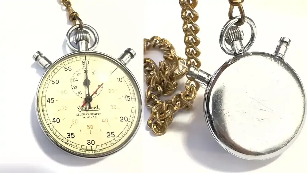 Jetzt verfügbar | Alte seltene Hanhart Stoppuhr Handaufzug Lever 13 Jewels ca. 1940 er Jahre starke Gebrauchsspuren am Gehäuse