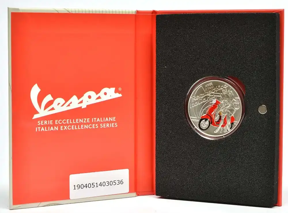 Preisnachlass | 5 Euro Vespa 2019 Stgl. Italien